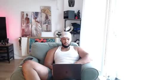 Kingsley online show from July 19, 3:53 am
