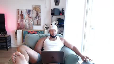 Kingsley online show from July 14, 11:15 am