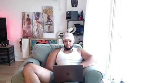 Kingsley online show from July 24, 3:36 am