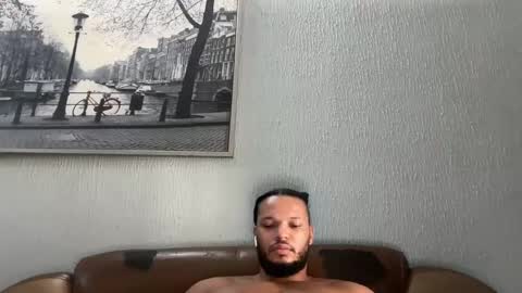 Kingsley online show from December 2, 11:40 am