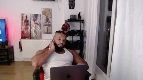 Kingsley online show from July 8, 1:53 am