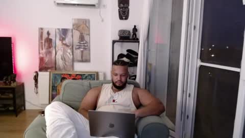Kingsley online show from July 20, 8:32 pm
