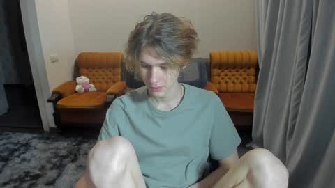 Adam online show from December 13, 1:04 am