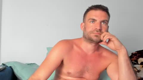 10in_deluxe online show from June 5, 7:36 am