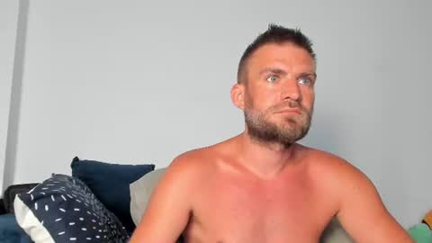 10in_deluxe online show from July 1, 3:59 am