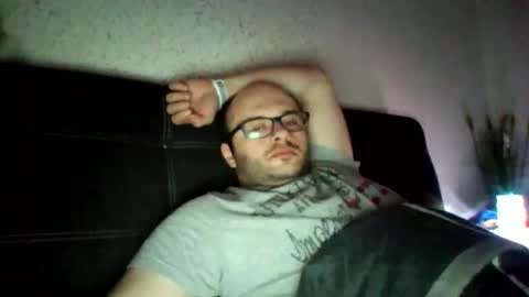 11anonymus11 online show from January 7, 8:42 pm