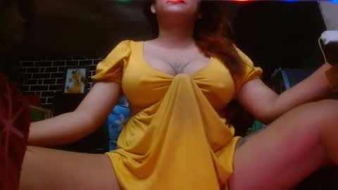 Snapshot of 11inchmonstercock4u chatting on October 7, 11:23 pm i am trixie im Your Selfsucking Mistress online show from October 7, 11:23 pm