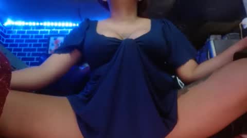 Snapshot of 11inchmonstercock4u chatting on September 24, 5:36 am i am trixie im Your Selfsucking Mistress online show from September 24, 5:36 am