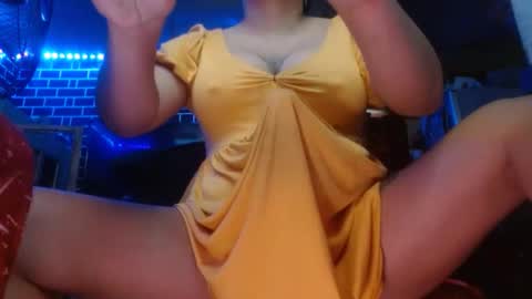 Snapshot of 11inchmonstercock4u chatting on September 26, 11:02 pm i am trixie im Your Selfsucking Mistress online show from September 26, 11:02 pm