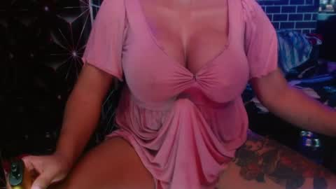  i am trixie im Your Selfsucking Mistress  online show from July 7, 6:47 am