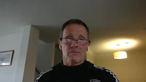 Snapshot of 13glanmorfa chatting on February 13, 10:33 pm 13glanmorfa online show from February 13, 10:33 pm