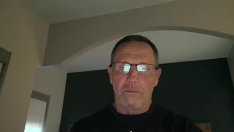 Snapshot of 13glanmorfa chatting on December 6, 12:33 pm 13glanmorfa online show from December 6, 12:33 pm