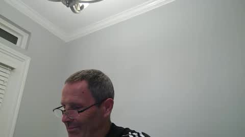 Snapshot of 13glanmorfa chatting on October 21, 2:49 am 13glanmorfa online show from October 21, 2:49 am
