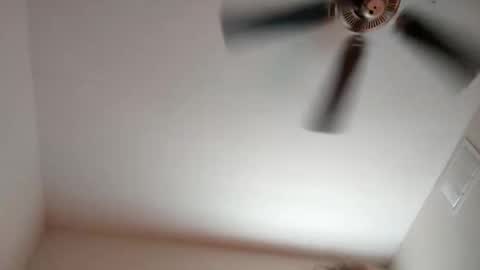 luv to cum online show from January 14, 9:56 pm