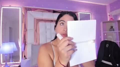 Scarlette  online show from July 2, 3:15 am