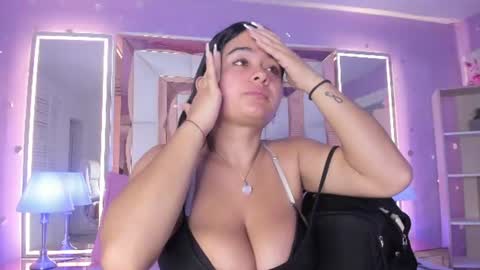 Scarlette  online show from July 1, 3:15 am
