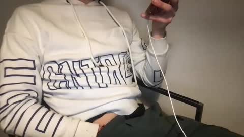 man 18 but cute online show from December 31, 12:54 am