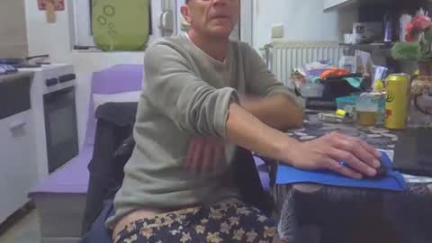 1973man online show from May 16, 7:34 pm