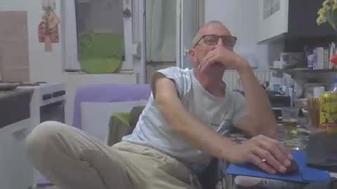 1973man online show from May 30, 7:34 pm