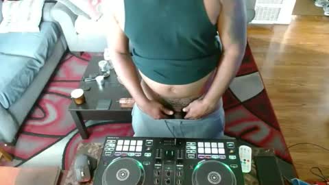 Mr. E the BBC online show from March 3, 12:37 am