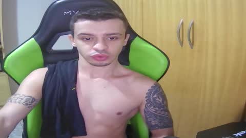 1good_vibes1 online show from March 12, 4:49 am