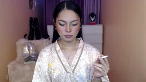 1miracle_tranny online show from February 18, 2:33 am