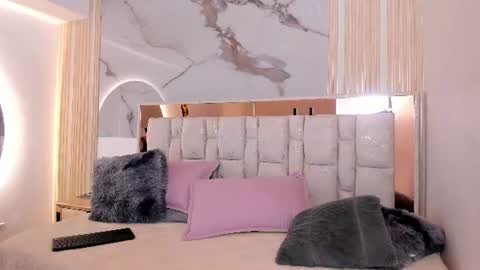 Luisa online show from June 21, 3:07 pm