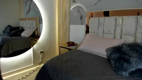 Luisa online show from July 9, 5:39 pm