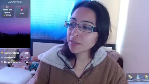 paola online show from February 8, 8:21 pm