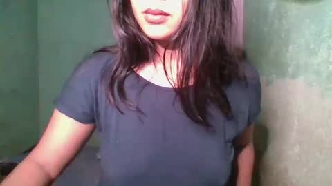 1smile4u online show from December 5, 8:35 am