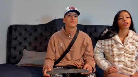 1Threestar online show from December 16, 1:06 pm