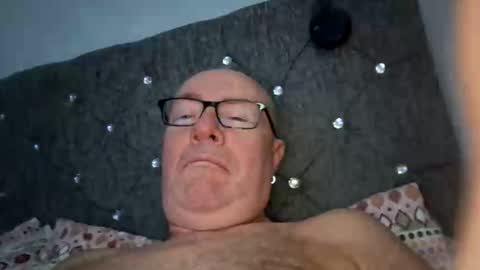 211skoosh online show from November 1, 8:46 am