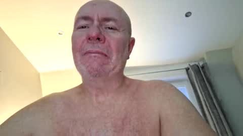 211skoosh online show from November 3, 4:19 pm