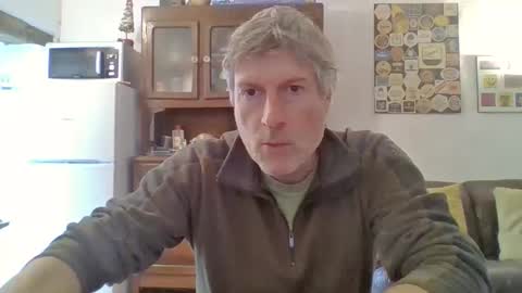 22esserre online show from May 6, 11:38 am