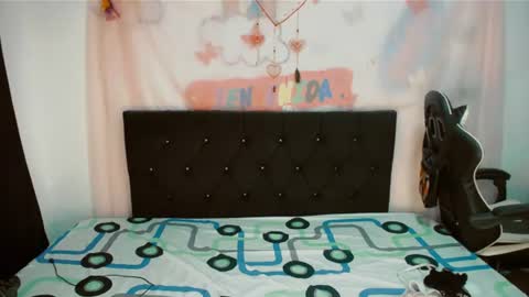 samantha sharon online show from July 30, 8:37 am