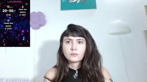 Eva online show from April 29, 9:52 pm