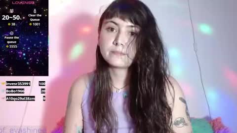 Eva online show from June 15, 6:33 pm
