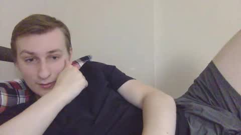 Snapshot of 3andy3 chatting on October 2, 7:18 am Andy online show from October 2, 7:18 am