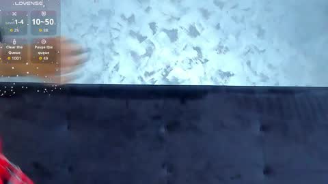 Ella online show from March 28, 7:37 pm