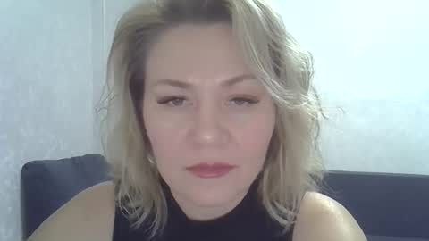 3susie online show from November 6, 9:45 am