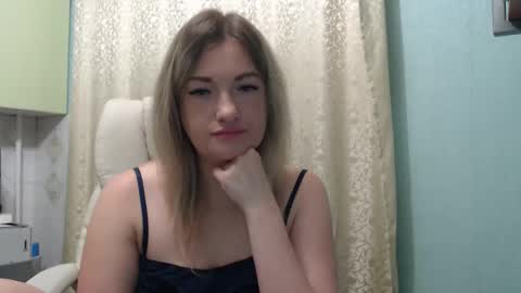 3sweetcandy3 online show from October 16, 11:03 pm