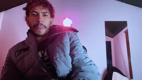 E V I L online show from November 10, 6:32 pm