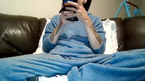 420feetloverr420 online show from May 24, 12:29 am