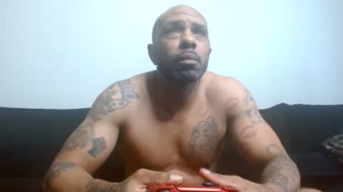 420flyguy online show from July 21, 5:48 pm