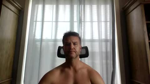 45andfit online show from December 5, 5:00 pm