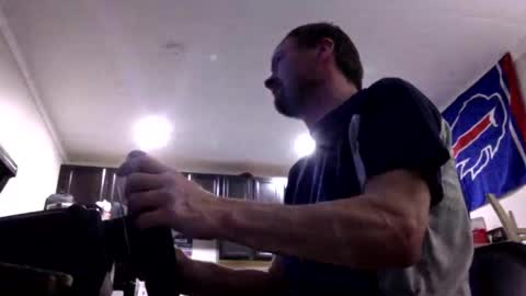 4djmoore online show from April 6, 1:25 am