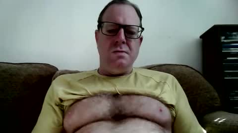 robert online show from April 29, 8:41 am