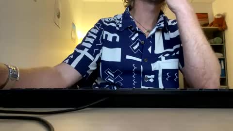 555tony555 online show from February 22, 9:17 pm