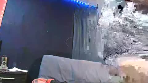 Snapshot of 5hbk chatting on September 11, 8:15 am Tettaz GetitJusy4ya online show from September 11, 8:15 am