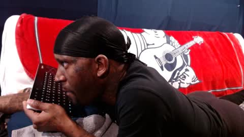 Snapshot of 5hbk chatting on December 20, 1:25 am Tettaz GetitJusy4ya online show from December 20, 1:25 am